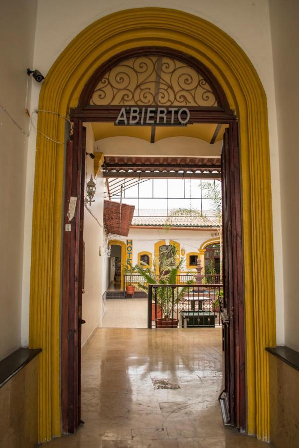 Hotel Real De Cortés Xalapa Kültér fotó